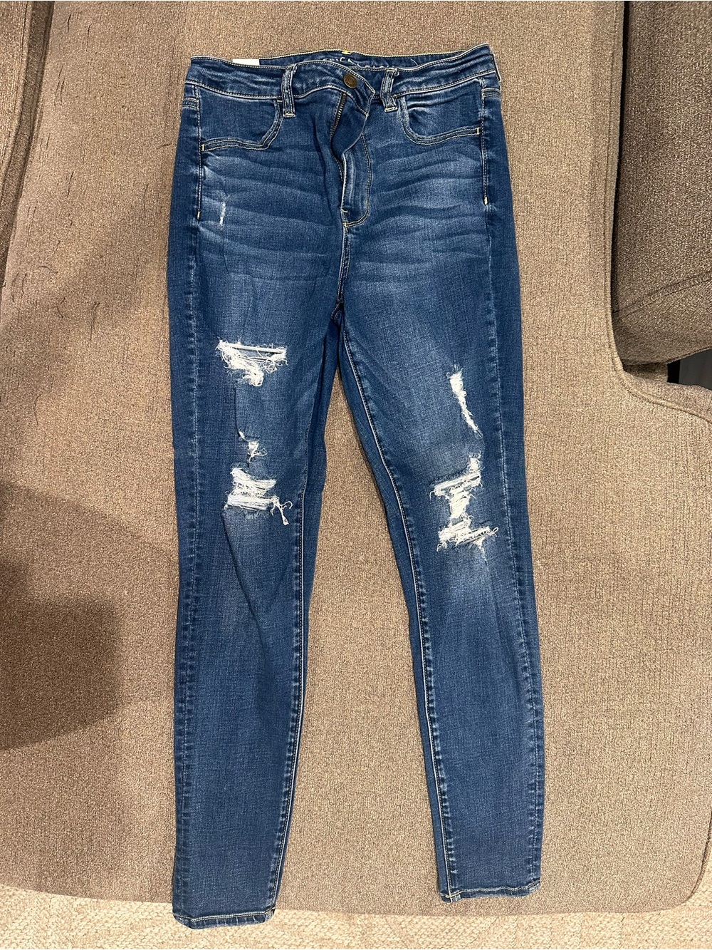 American Eagle Outfitters Women's Dark Blue Distressed Skinny Jeans